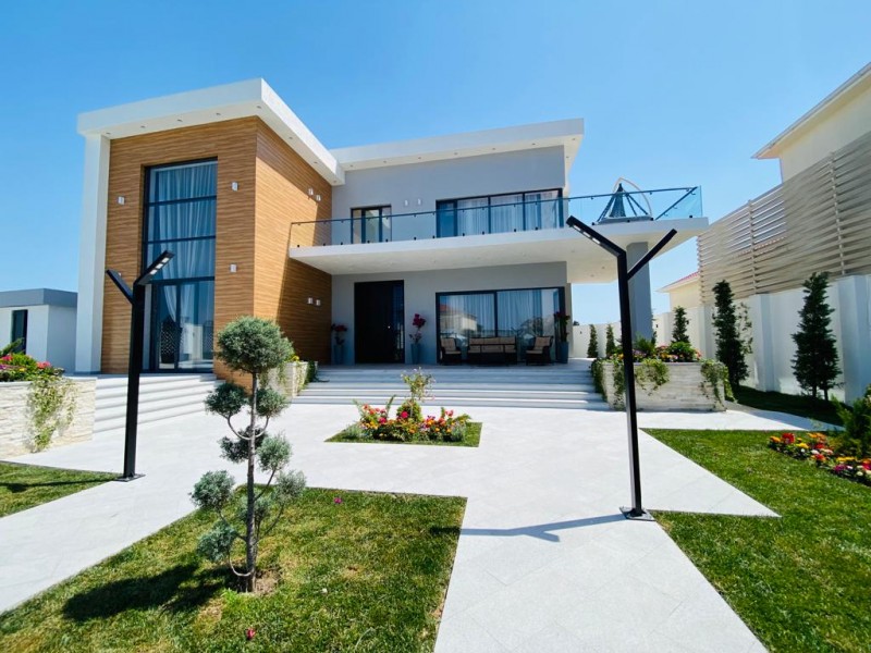 Ev villa almaq Mərdəkan Bakı 980.000azn fasad